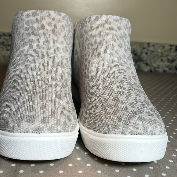 Ryka Wedge Sneakers - Picture 4 of 10